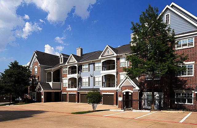 3601 Grapevine Mills Pkwy