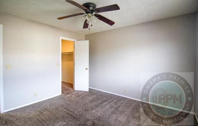 2 beds, 1 bath, 925 sqft, $935, Unit 820/301