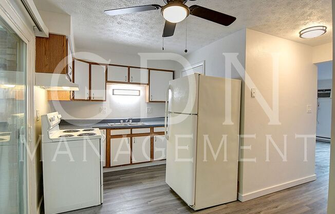 2 beds, 1.5 baths, 1,008 sqft, $899, Unit 293 ORVILLE STREET