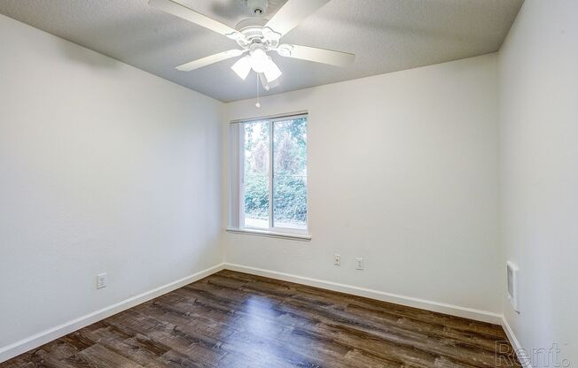 2 beds, 1 bath, 752 sqft, $1,525, Unit 224