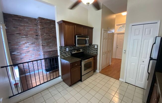 1 bed, 1 bath, 750 sqft, $1,295, Unit 805-05