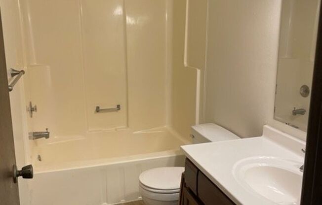 Studio, 1 bath, 504 sqft, $1,095, Unit 367-A