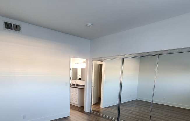 Welcome home to  Citronia Luxe Towers Apartments