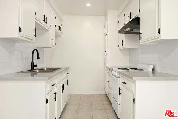 1 bed, 1 bath, 700 sqft, $1,795, Unit 2