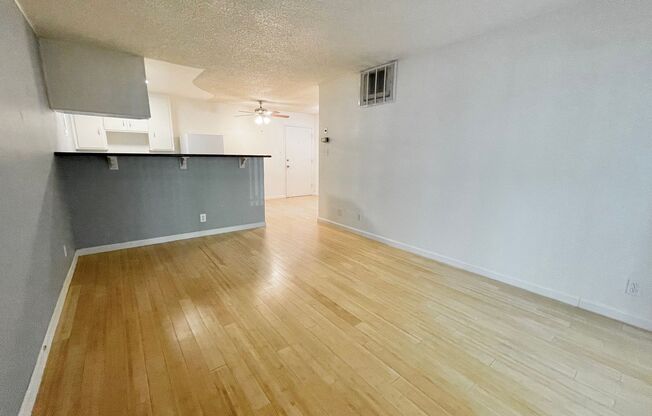 1 bed, 1 bath, 600 sqft, $1,750, Unit 215