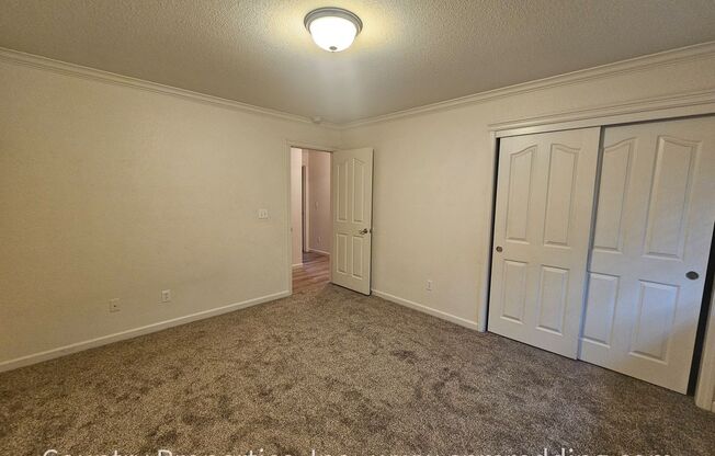 3 beds, 2 baths, $2,395