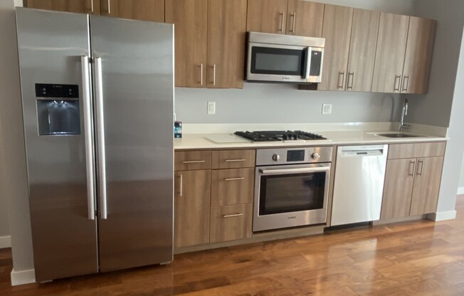 45 1st Ave Apt 304