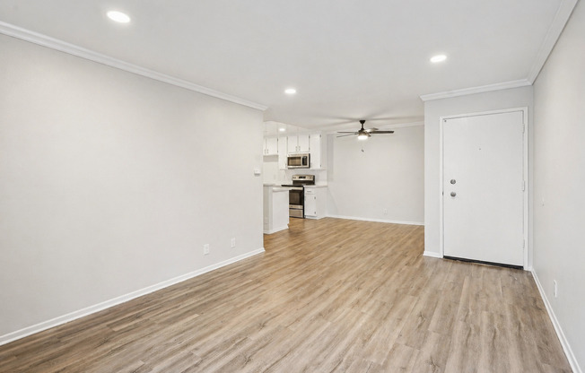 1 bed, 1 bath, 695 sqft, $1,848, Unit 108