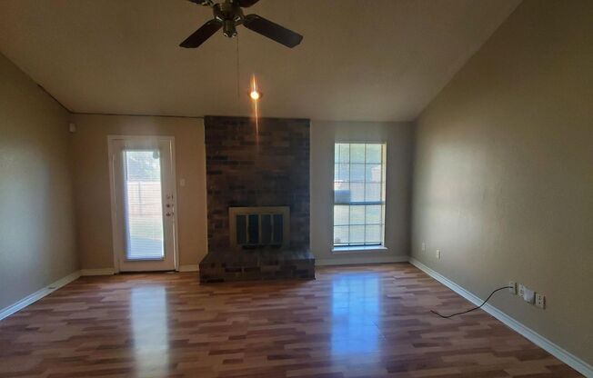 Spacious Desoto home