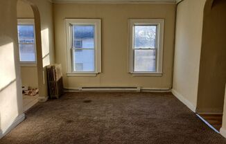 1 bed, 1 bath, 575 sqft, $700, Unit 1