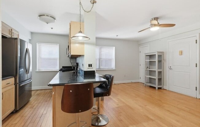 70 S MUNN AVE 801