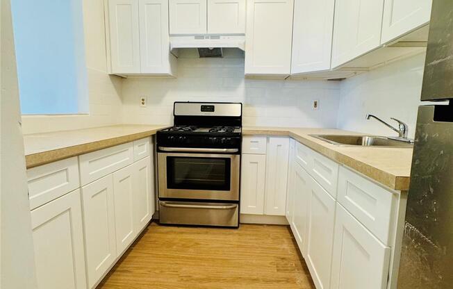 2 beds, 1 bath, 1,200 sqft, $3,050, Unit 3