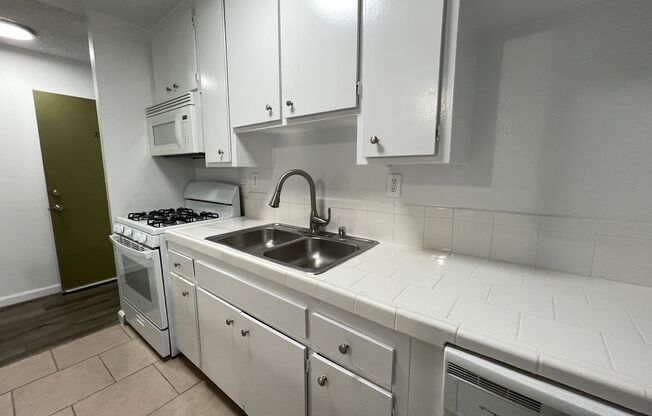 Studio, 1 bath, 555 sqft, $1,545, Unit 045#25