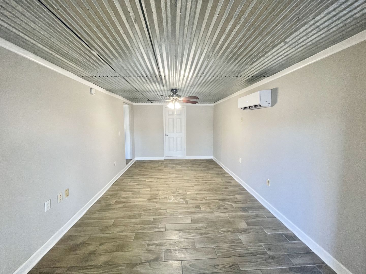 ADORABLE 2 BED WINTER PARK RENTAL HOME