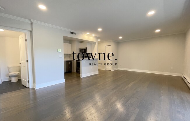 320 Hammond Pond Pkwy