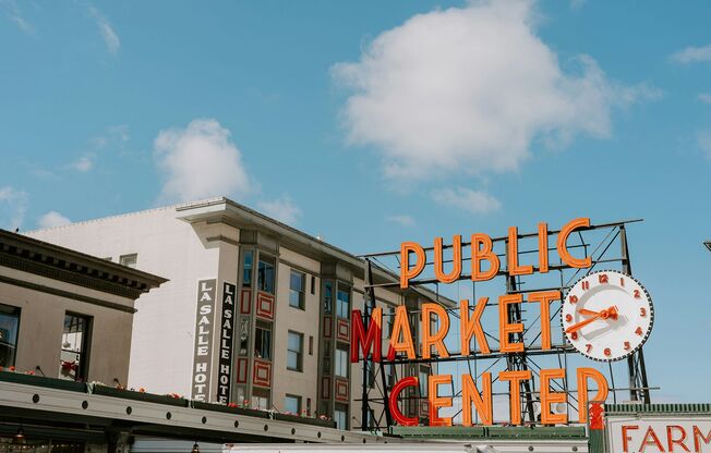 Studio, 1 bath, 330 sqft, $1,789, Unit 201