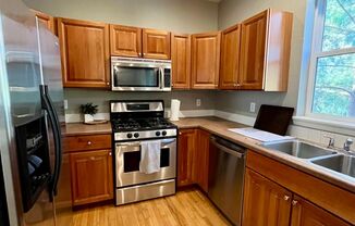 2 beds, 2.5 baths, $2,400