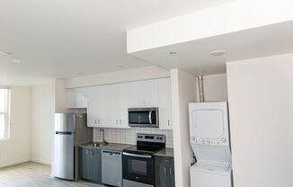 1 bed, 1 bath, 472 sqft, $1,350, Unit 312