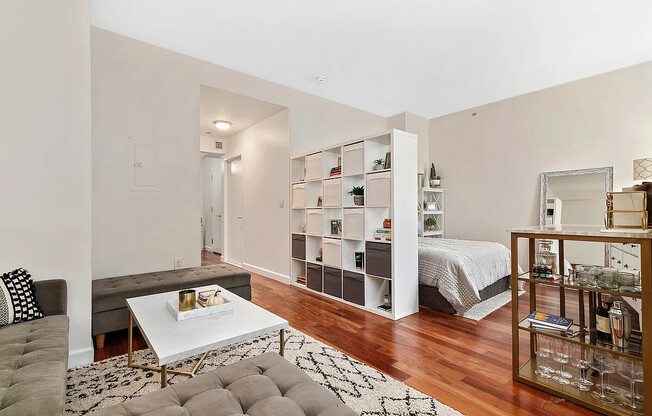 1 bed, 1 bath, 582 sqft, $3,495, Unit 6J