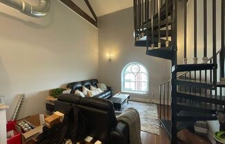 1 bed, 1.5 baths, $1,695, Unit Apt 37