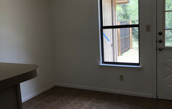 1312  Baylor Ave