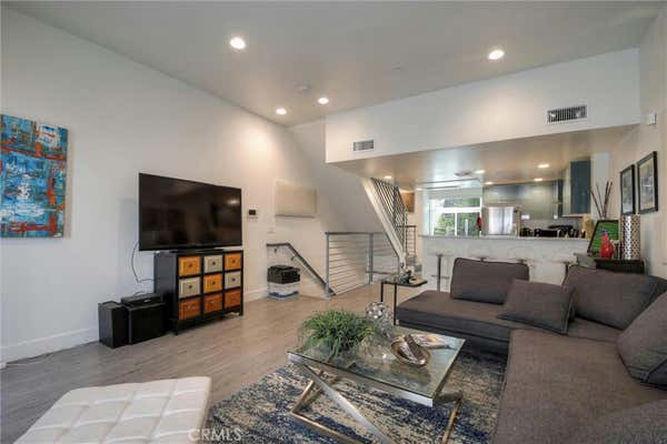 3 beds, 3 baths, 1,620 sqft, $4,599, Unit 104