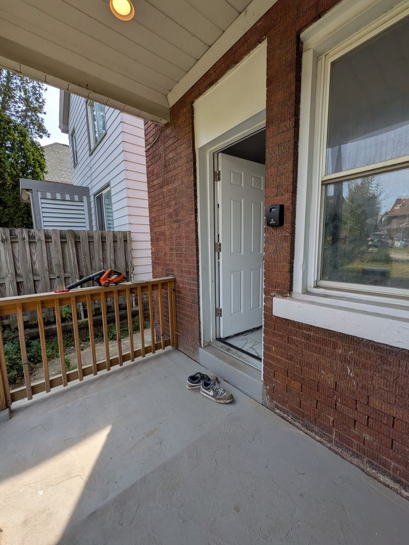 Beautifully renovated brick home in Pittsburgh!