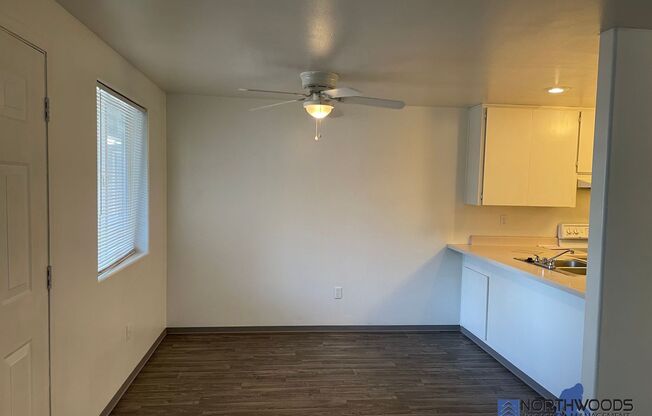 Nice 2 Bedroom 1 Bath Apartment