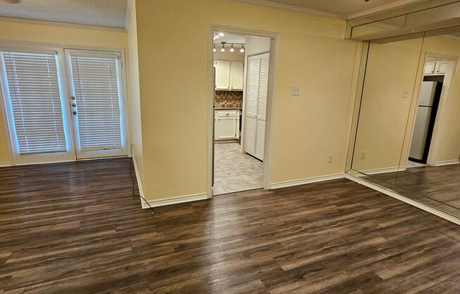1 bed, 1 bath, $1,395, Unit # 174