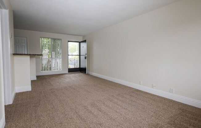 1 bed, 1 bath, 578 sqft, $2,195, Unit 36