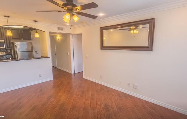1 bed, 1 bath, 650 sqft, $2,095, Unit 212