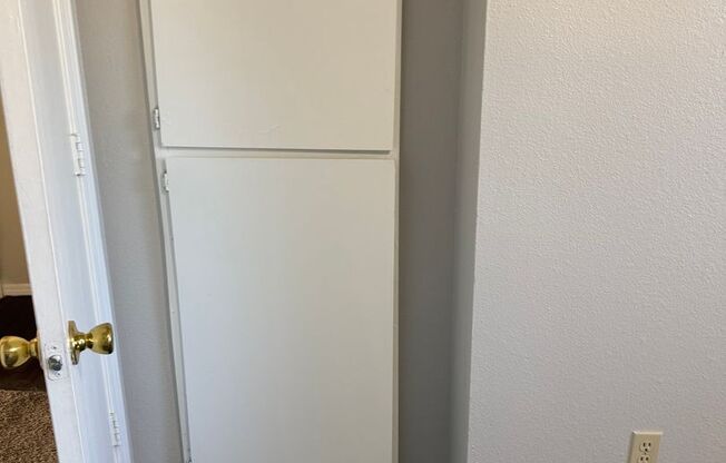 1 bed, 1 bath, 827 sqft, $769, Unit 2703-302