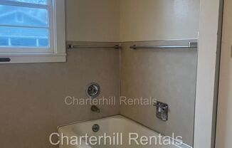 3 beds, 2 baths, $3,200