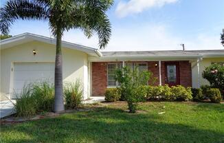 923 SE 32 ST