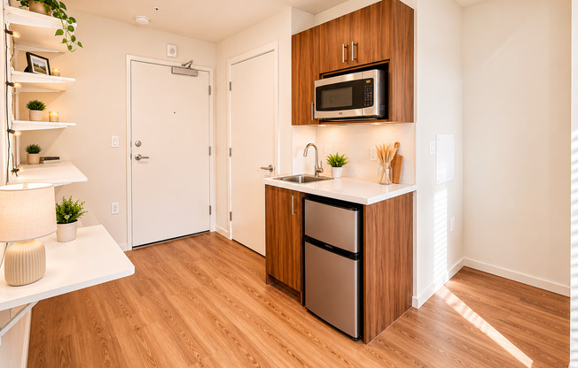 Studio, 1 bath, 178 sqft, $1,265, Unit 318