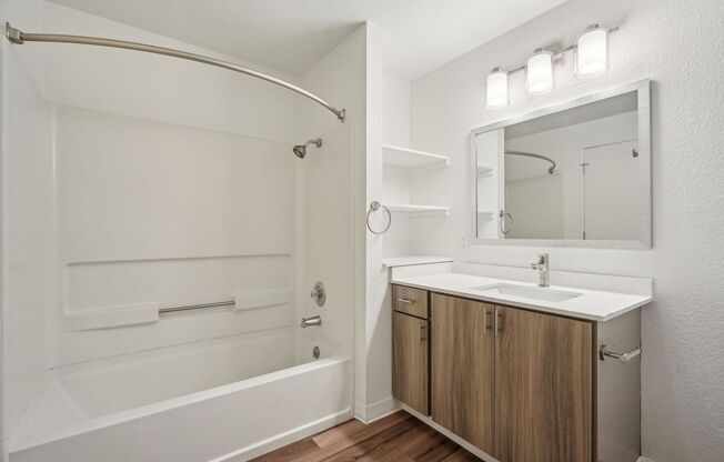 3 beds, 2 baths, 1,261 sqft, $2,249, Unit I-48