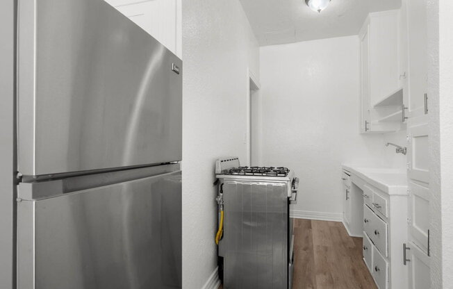 4144 W Adams Blvd