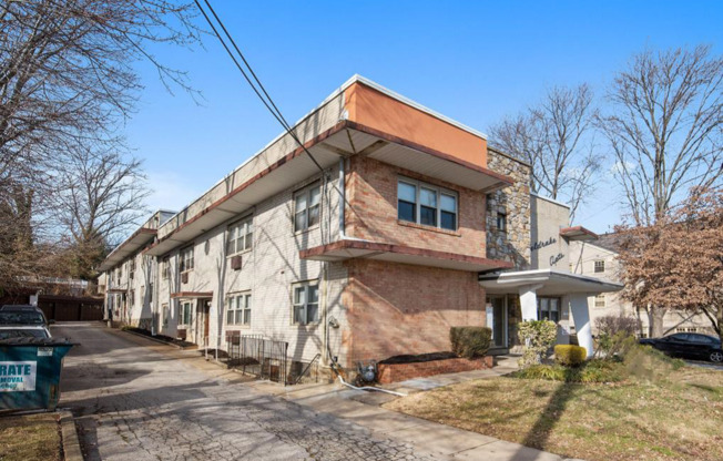 Sheldrake Apartments