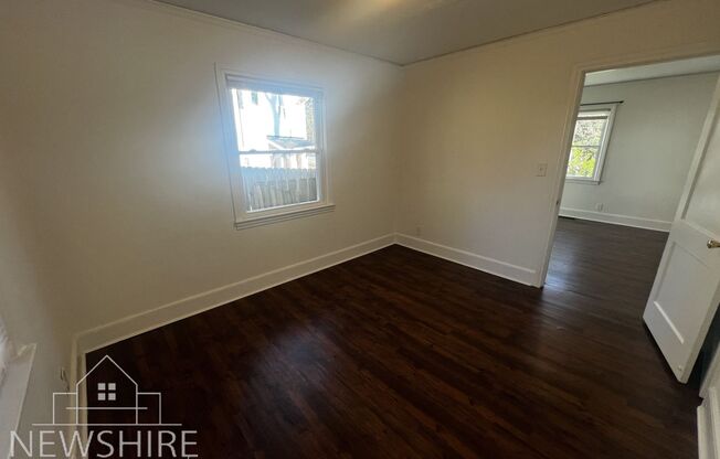 Charming 2 Bedroom Home Minutes from Downtown Greenville