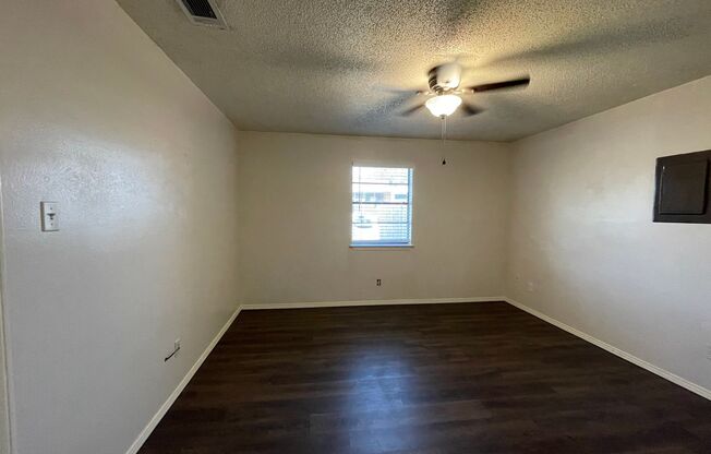 2 beds, 2 baths, 1,010 sqft, $1,450