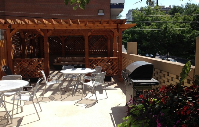 1 bed, 1 bath, 640 sqft, $1,395, Unit 404