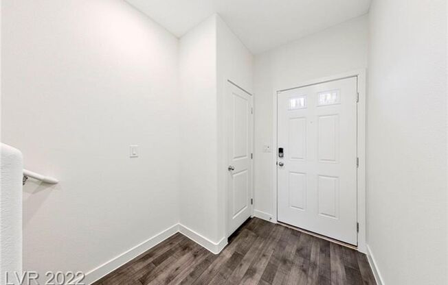 Henderson three bedroom with attached garage!