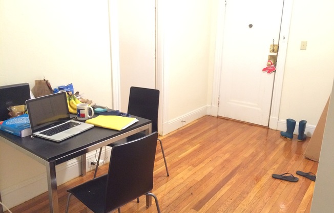 1 bed, 1 bath, 674 sqft, $2,500, Unit 01-021