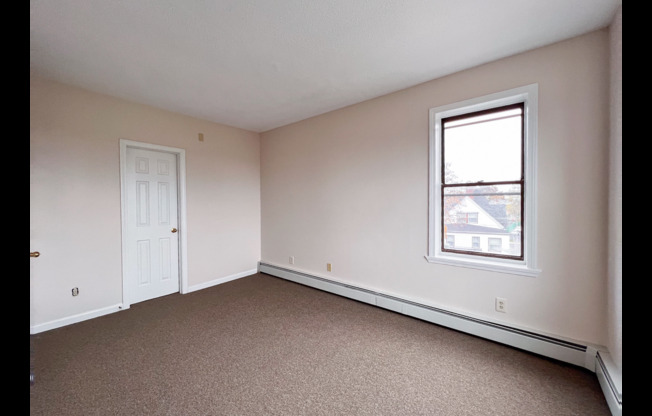 1 bed, 1 bath, 476 sqft, $1,300, Unit 404