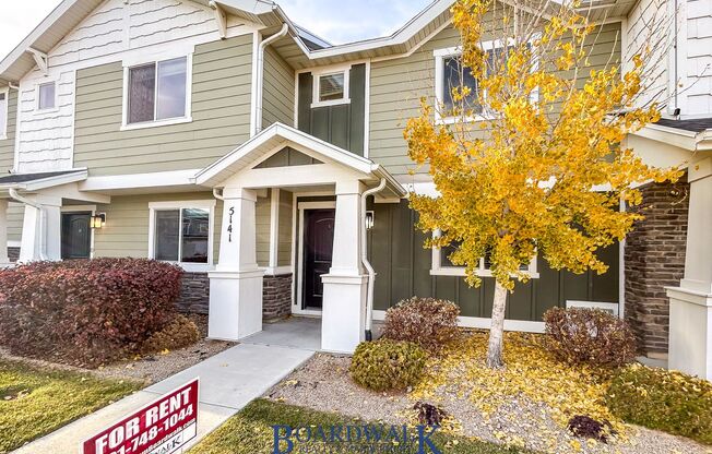 Beautiful 3 Bed 2 Bath Herriman Townhome!