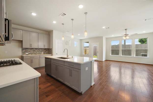 8647 CEDARDALE PARK DR