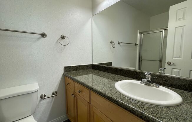 2 beds, 2 baths, 850 sqft, $3,060, Unit 813-08