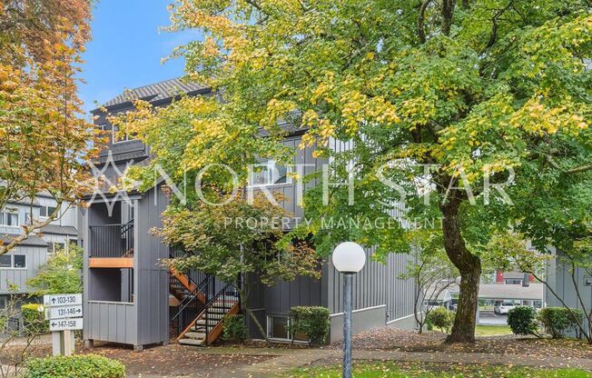 Mt. Park Condo with High Ceilings