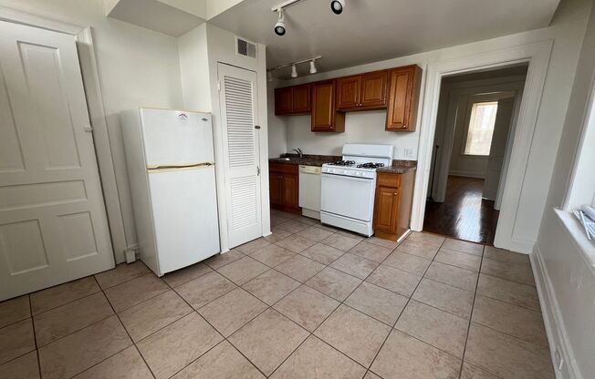 1 bed, 1 bath, 550 sqft, $1,149, Unit 3219 Brereton St. #4