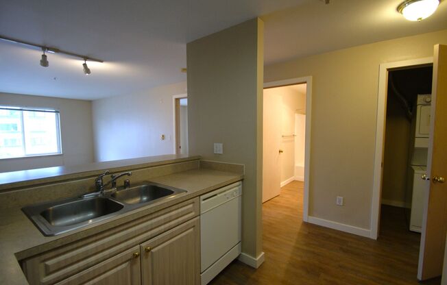 Portico on Terrace Apartments